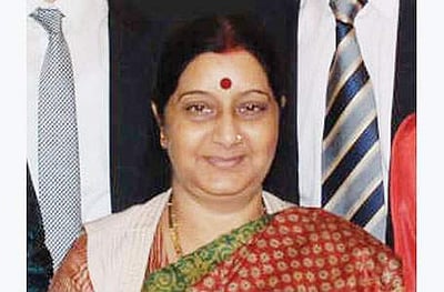 பாஜக ஆலோசனைக் கூட்டத்தில் இருந்து பாதியிலேயே புறப்பட்டார் சுஷ்மா