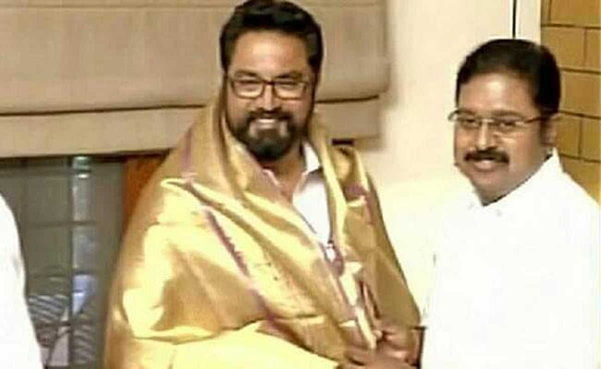 என்னிடம் பணமில்லை, சோதனைக்கு வந்தவர்கள் கொடுத்து விட்டுப் போனால் நல்லது! வருமான வரிச் சோதனை குறித்து சரத்குமார்