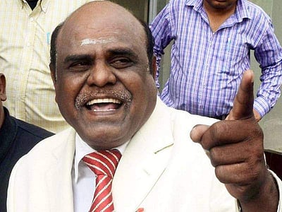 7 உச்ச நீதிமன்ற நீதிபதிகளுக்கு எதிராக பிடியாணை: நீதிபதி கர்ணன் பிறப்பித்தார்