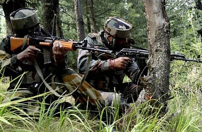 காஷ்மீர் எல்லையில் பாகிஸ்தான் ராணுவம் மீண்டும் அத்துமீறி தாக்குதல்! இந்திய வீரர் வீரமரணம்