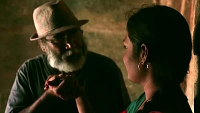 வேலு பிரபாகரனின் 'ஒரு இயக்குநரின் காதல் டைரி’ டிரெய்லர்!