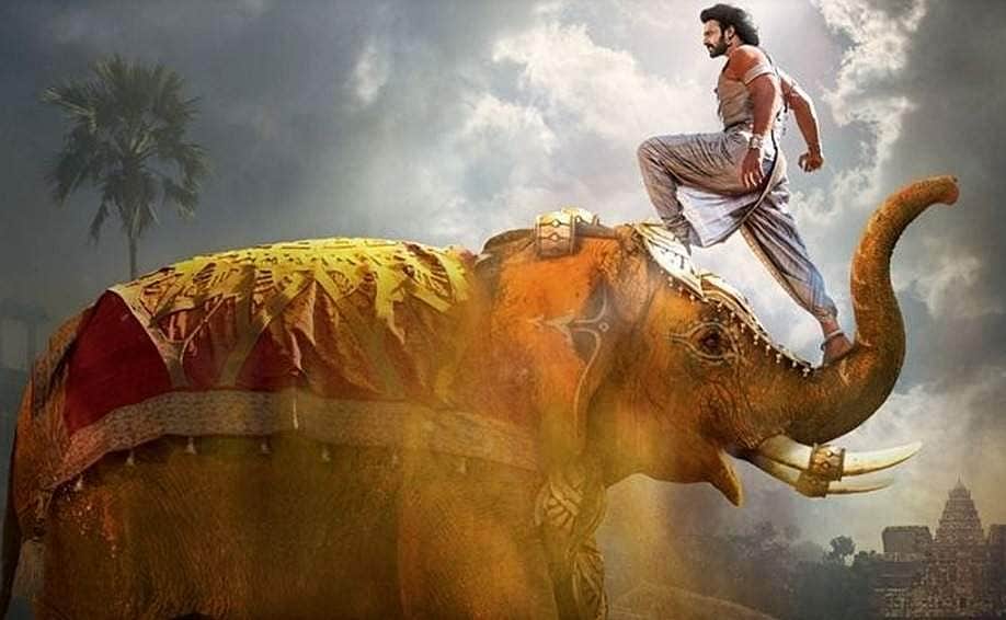 இந்தியாவில் முதல்முறையாக ரூ. 400 கோடியைக் கடந்து ஹிந்தி பாகுபலி 2 சாதனை!