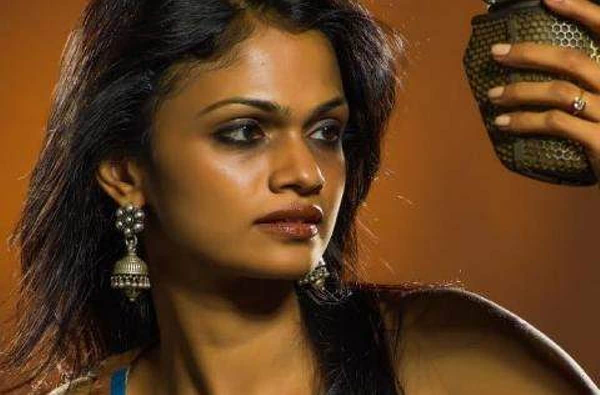 சினிமா பிரபலத்துக்கு அனுப்பப்பட்ட மோசடி மெயில்கள்: சுசித்ரா காவல்துறையிடம் புகார்!