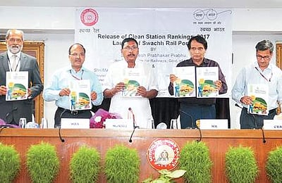 தூய்மையான பராமரிப்பு: விசாகப்பட்டினம் ரயில் நிலையத்துக்கு முதலிடம்