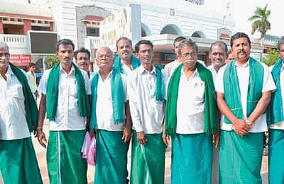 அய்யாக்கண்ணு தலைமையில் விவசாயிகள் தில்லி பயணம்