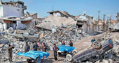 ஐ.எஸ்.ஸூக்கு எதிரான நடவடிக்கையில் பொதுமக்கள் 352 பேர் பலி