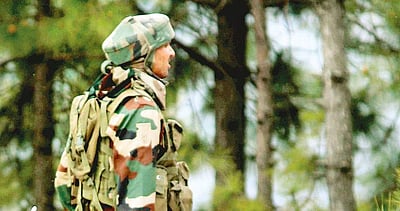 காஷ்மீரில் பாகிஸ்தானின் எல்லை தாண்டிய பயங்கரம்: 2 இந்திய வீரர்களின் தலை துண்டிப்பு