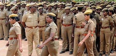 விவசாயிகள் போராட்டம்: தஞ்சை பெரியகோயில், மெரீனாவில் ஏராளமான போலீஸார் குவிப்பு