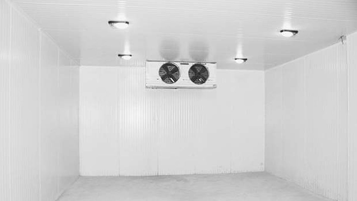 பயனற்ற நிலையில் சின்ன வெங்காய குளிர்பதன கிடங்கு