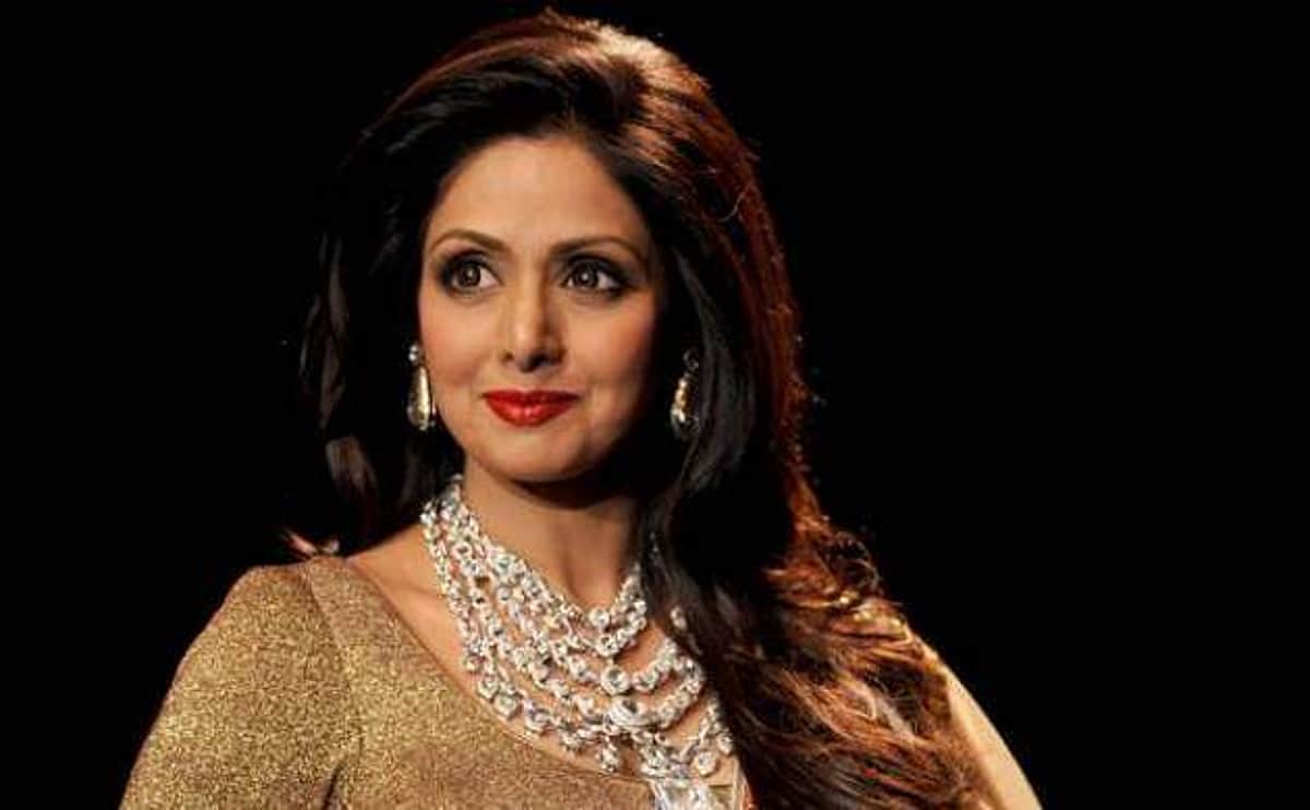 மாம் ஸ்ரீதேவி: நான்கு மொழிகளிலும் தானே டப்பிங்!