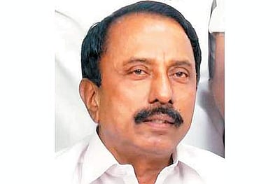 செங்கோட்டையன் திடீர் தில்லி பயணம்! 