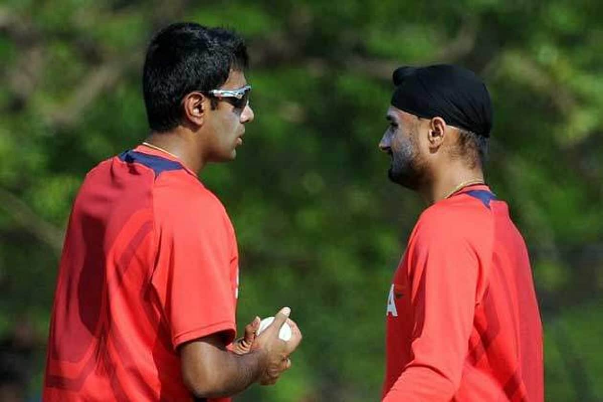 அஸ்வின் மீது எனக்குப் பொறாமையில்லை: ஹர்பஜன் சிங் விளக்கம்