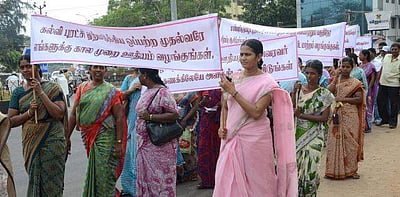 12,000 பகுதி நேர ஆசிரியர்களின் பணி நிரந்தரம் குறித்து வரப்போகும் சட்டப் பேரவை கூட்டத் தொடரில் முடிவு!