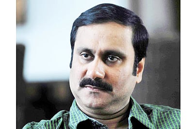 பள்ளிக் கல்வி குறித்து ஆக.12 -இல் அமைச்சர் செங்கோட்டையனுடன் விவாதம்