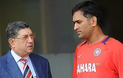 ஐபிஎல் ஏலத்தில் சிஎஸ்கேவுக்கு தோனி மீண்டும் கிடைப்பாரா? முன்னாள் வீரர் சந்தேகம்!