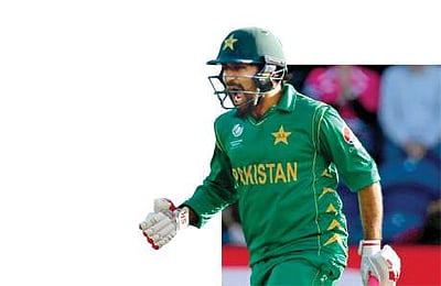 அரையிறுதியில் பாகிஸ்தான் கரை சேர்த்தார் கேப்டன் சர்ஃப்ராஸ்