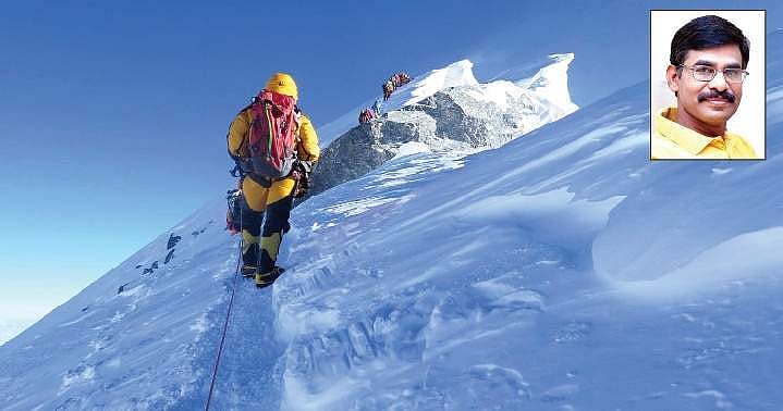 உச்சியிலிருந்து உச்சத்திற்கு!