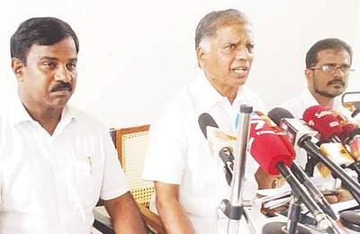 குடியரசுத் தலைவர் தேர்தல்: பாஜக வேட்பாளரை அதிமுகவின் இரு அணிகளும் ஆதரிக்கக் கூடாது: ஜி. ராமகிருஷ்ணன் பேட்டி