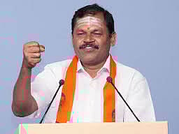 ரஜினி அரசியலுக்கு வருவார்: அர்ஜுன் சம்பத் 