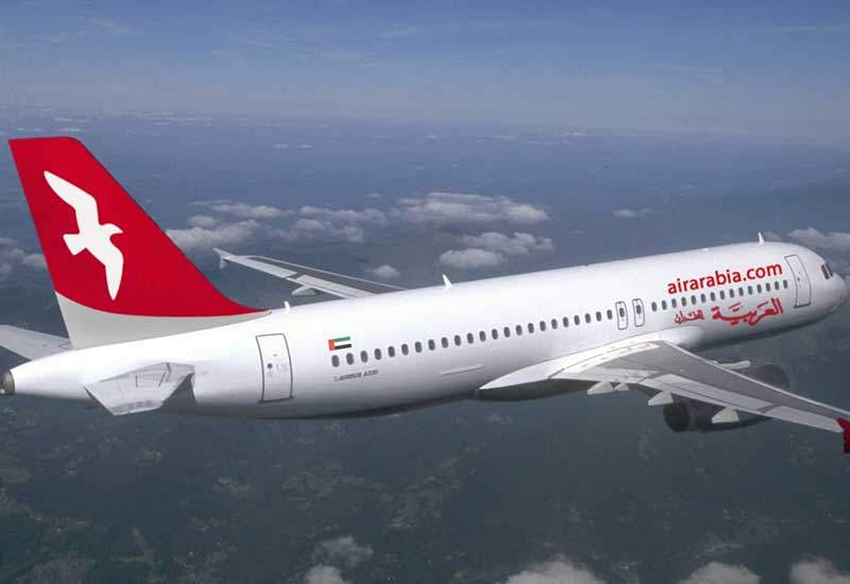 நடுவானில் இயந்திரக் கோளாறு காரணமாக தரையிறக்கப் பட்ட விமானம்!