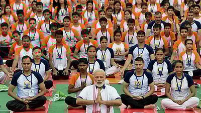 சர்வதேச யோகாசன தினம்