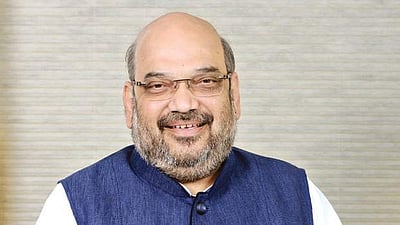 தலித் குடும்பத்துடன் மதிய உணவருந்திய அமித் ஷா