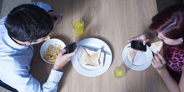 ஃபேஸ்புக்கில் தேவையா?