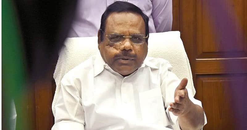 தனபால்.