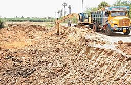 கனிம வாகனங்களில் ஜிபிஎஸ் கருவி: செப்.30-க்குள் பொருத்த உத்தரவு
