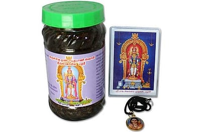 பழனி பஞ்சாமிருதம் காலாவதி தேதியுடன் விற்பனை: மக்கள் வரவேற்பு