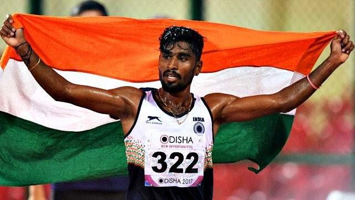 புரட்சித் தலைவி அம்மா அளித்த ஊக்கம்: ‘தங்க மகன்’ லட்சுமணனுக்கு ஓபிஎஸ் பாராட்டு!