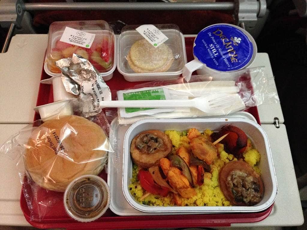 இனி 'ஏர் இந்தியா' உள்ளூர் விமானங்களில் அசைவம் 'கட்'!