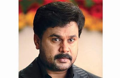 கேரள நடிகை துன்புறுத்தப்பட்ட விவகாரம் மலையாள நடிகர் திலீப் கைது