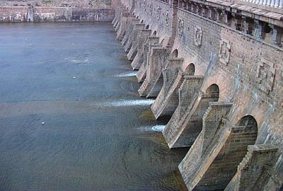 நீருக்காக இரு மாநிலங்கள் சண்டையிடுவதை விரும்பவில்லை: காவிரி வழக்கில் நீதிபதிகள் கருத்து!