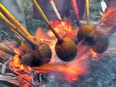 ஆடிப் பிறப்பன்று தேங்காய் சுடுவது ஏன்?