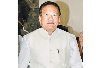 நாகாலாந்து முதல்வராக ஜீலியாங் மீண்டும் பதவியேற்பு