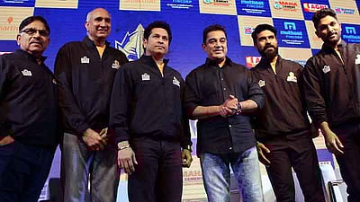 மாஸ்டர் ப்ளாஸ்டரும் உலகநாயகனும்