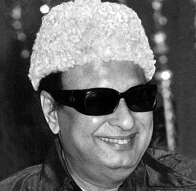 எம்.ஜி.ஆர் உருவம் பொறித்த நாணயம் வெளியிட மத்திய அரசு ஒப்புதல்: ஓ.பி.எஸ் தகவல்! 