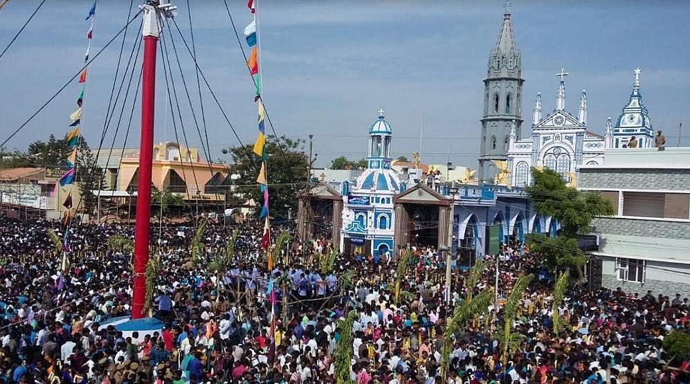 தூத்துக்குடி பனிமய மாதா ஆலய திருவிழா: இன்று கொடியேற்றத்துடன் தொடங்கியது