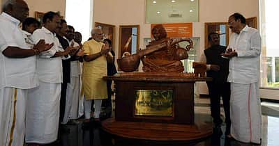ஒருங்கிணைந்த வளர்ச்சியே கலாமுக்கும்,ஜெயலலிதாவுக்குமான உண்மையான அஞ்சலி: பிரதமர் மோடி உரை!