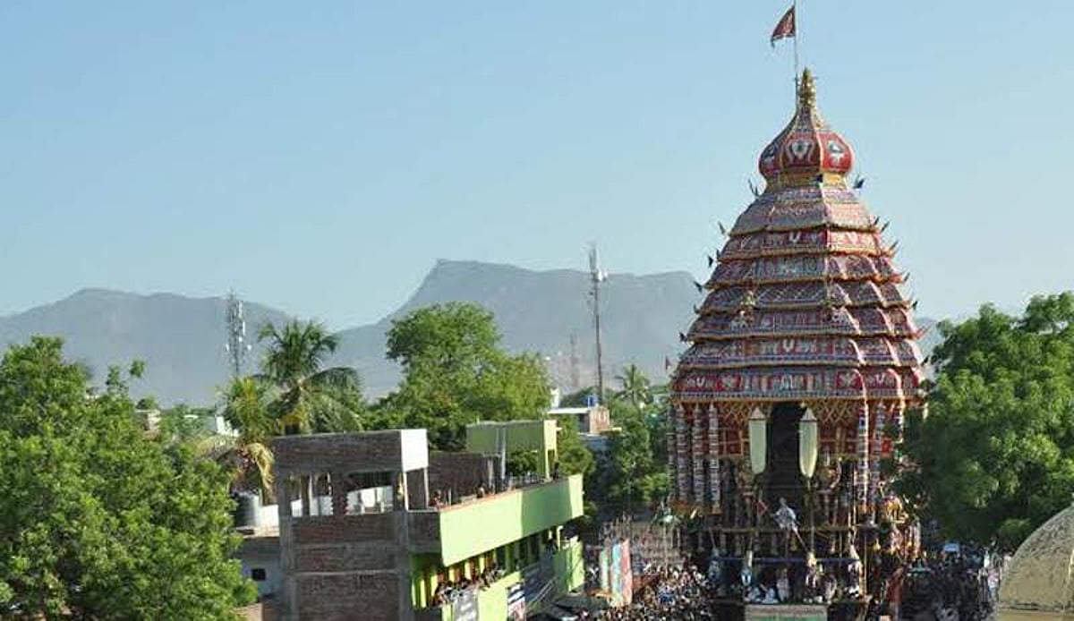 ஸ்ரீவில்லிபுத்தூர் ஸ்ரீஆண்டாள் ஆடிப்பூர தேரோட்டம்: ஏராளமான பக்தர்கள் வடம் பிடித்து இழுத்தனர்