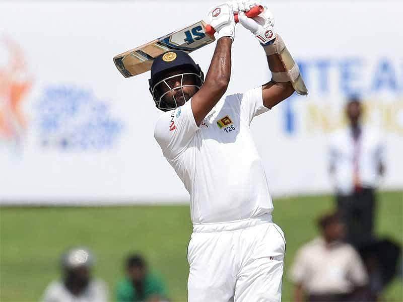 ஜடேஜா அசத்தல்: 'பாலோ-ஆன்' தவிர்க்க இலங்கை தொடர்ந்து போராட்டம்!