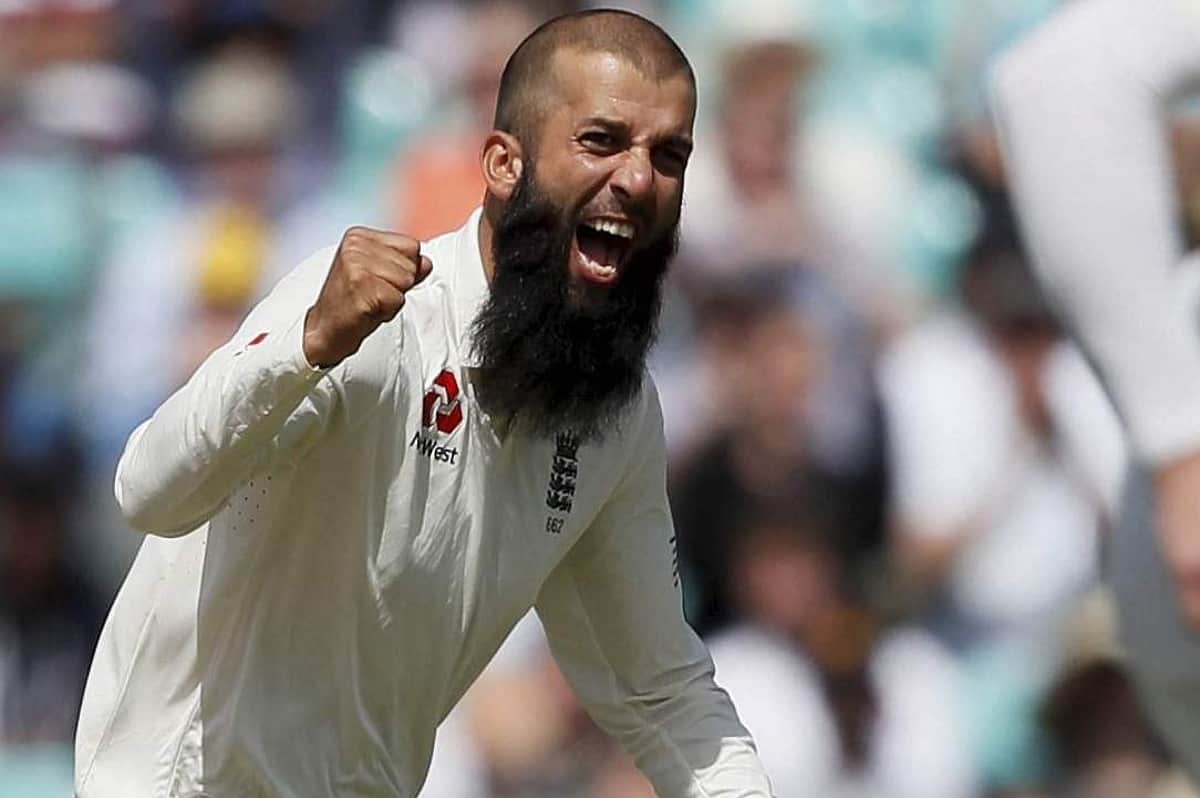 'ஹாட்ரிக்' மொயீன் அலி நிகழ்த்திய சாதனைகள்!