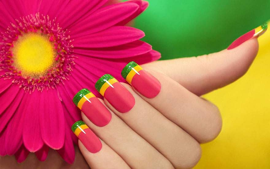 உங்கள் நகத்தை மிக அழகாக பராமரிக்க உதவும் சில டிப்ஸ்!