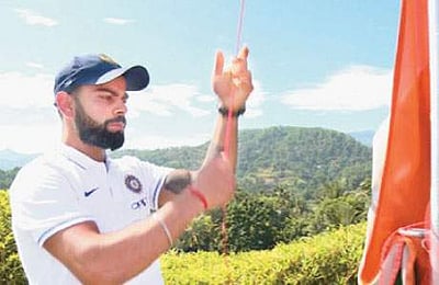 இலங்கையில் சுதந்திர தினம் கொண்டாடிய இந்திய வீரர்கள்!