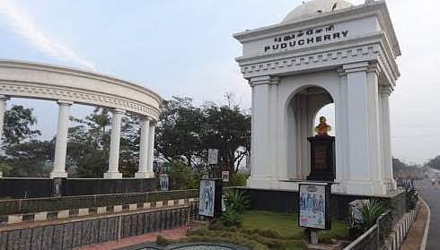 புதுச்சேரி தலைமைச் செயலர் திடீர் மாற்றம்