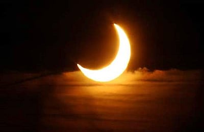 சூரிய கிரகணத்தால் தோஷம் ஏற்படும் நட்சத்திரங்கள்?