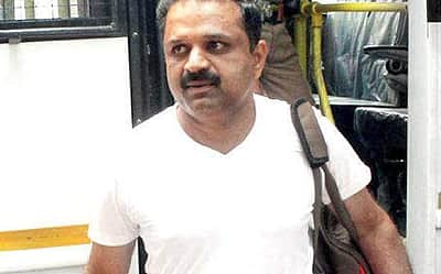 ராஜீவ் காந்தி கொலை வழக்கு: தீர்ப்பினை திரும்பப் பெறக் கோரிய பேரறிவாளனின் மனுவுக்கு சிபிஐ பதிலளிக்க உத்தரவு! 