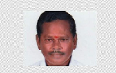 எவ்வித வசதிகளின்றி காட்டில் வசிக்கிறோம், இது தான் சொகுசு வாழ்க்கையா? நிலக்கோட்டை எம்எல்ஏ தங்கதுரை