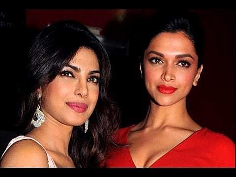 பாலிவுட்டில் அதிக சம்பளம் வாங்கும் நடிகைகள் தீபிகா படுகோன் மற்றும் பிரியங்கா சோப்ரா!